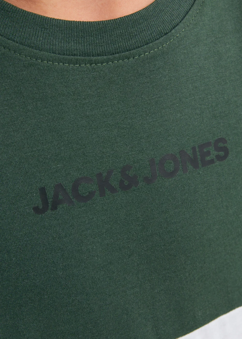 Jack & Jones Junior Green Blocking T-Shirt (6-16yrs) - Age 12 Years Image 2