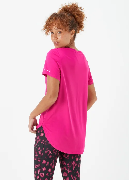 Souluxe Pink Longline Sports T-Shirt - Small Image 2
