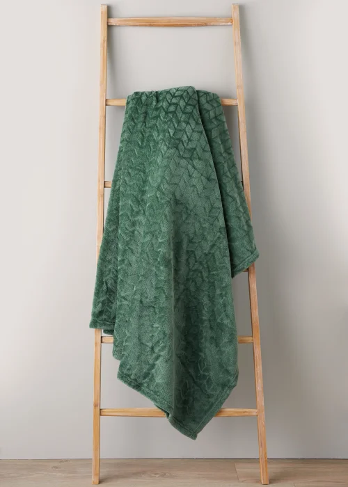 Green Embossed Fleece Throw Image 1