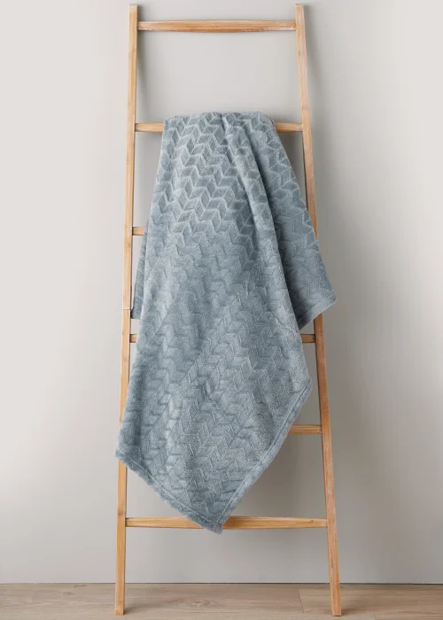 Grey Embossed Fleece Throw Image 1