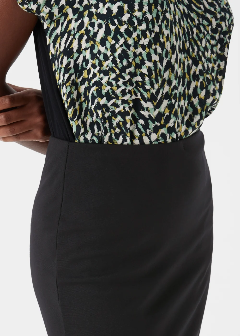 Et Vous Black Ponte Skirt - Size 10 Image 3
