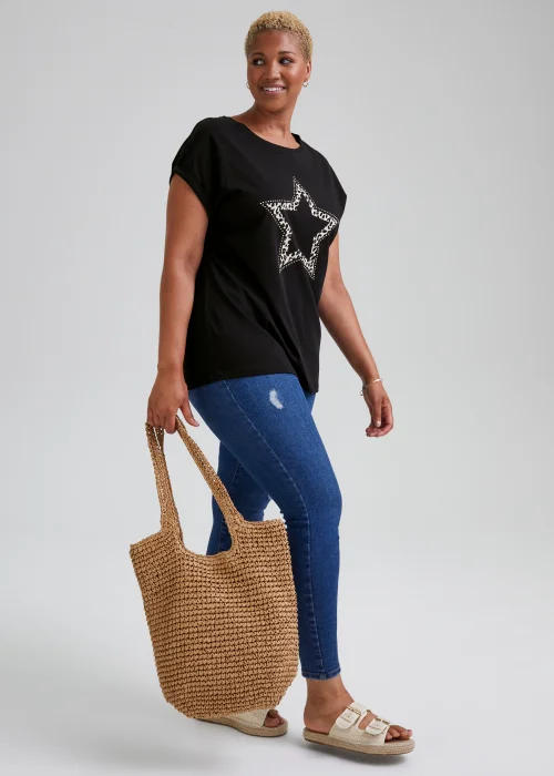 Papaya Curve Black Star Print T-Shirt - Size 18 Image 4