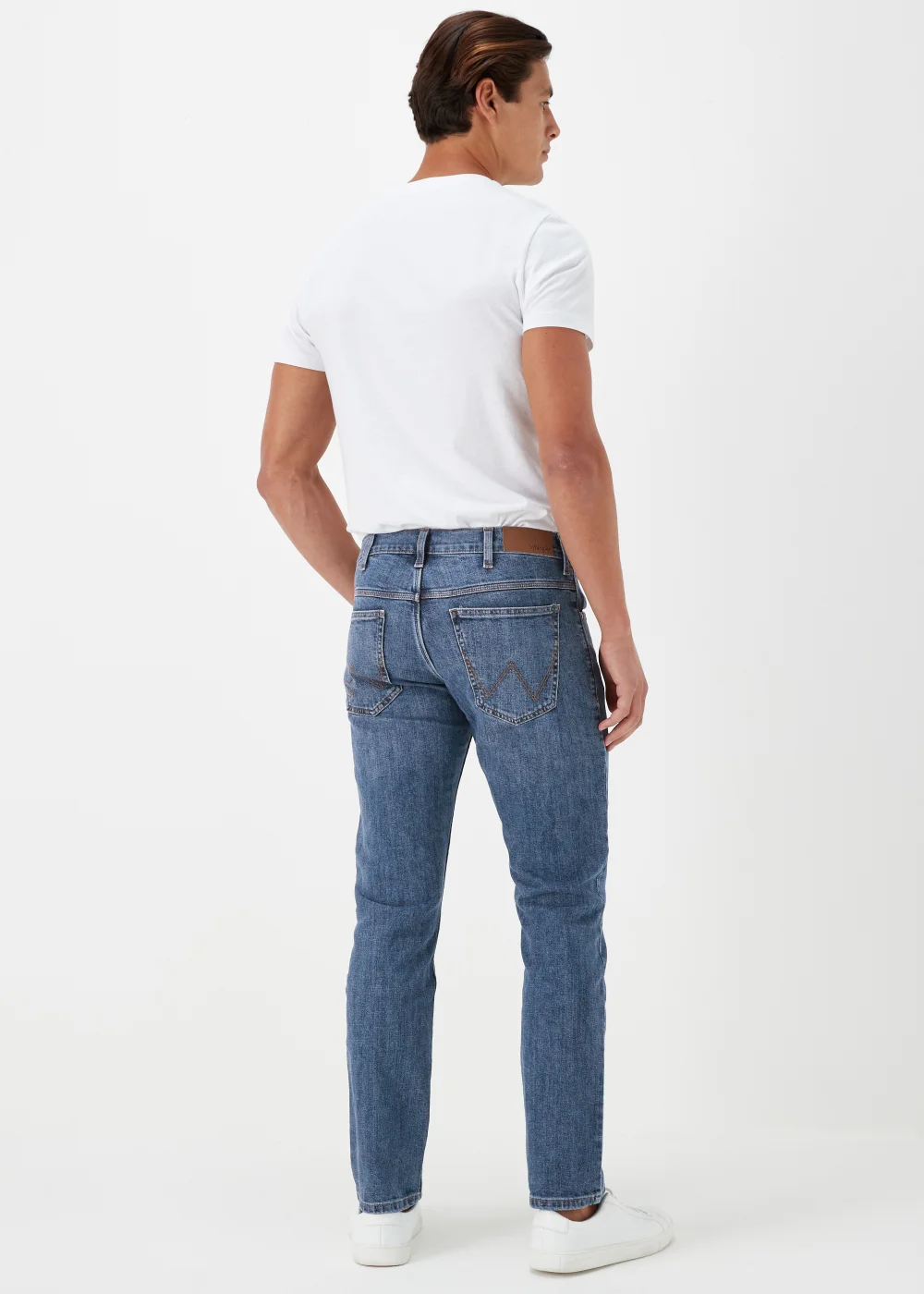 Wrangler Slim Fit Jeans - 30S Image 2