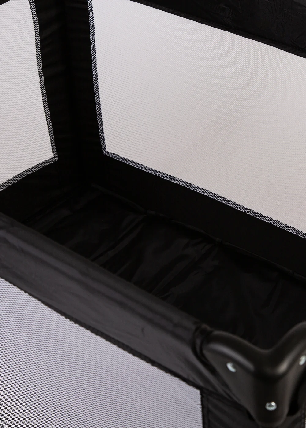 Red Kite Sleeptight Travel Cot Black (70cm x 99cm x 70cm) - One Size Image 5