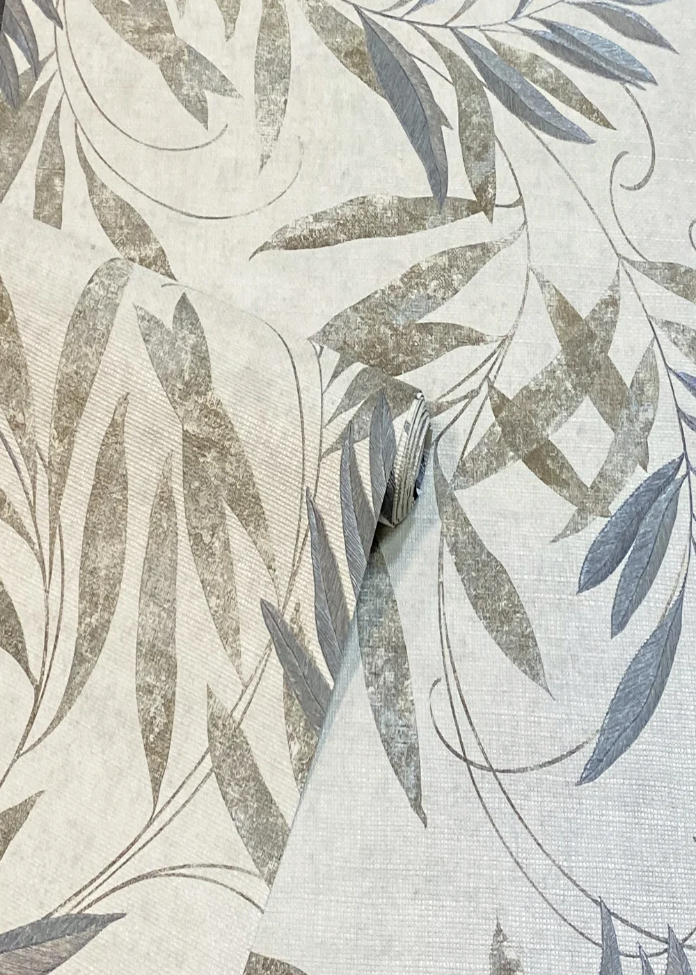 Arthouse Luxury Leaf Wallpaper - One Size Image 4