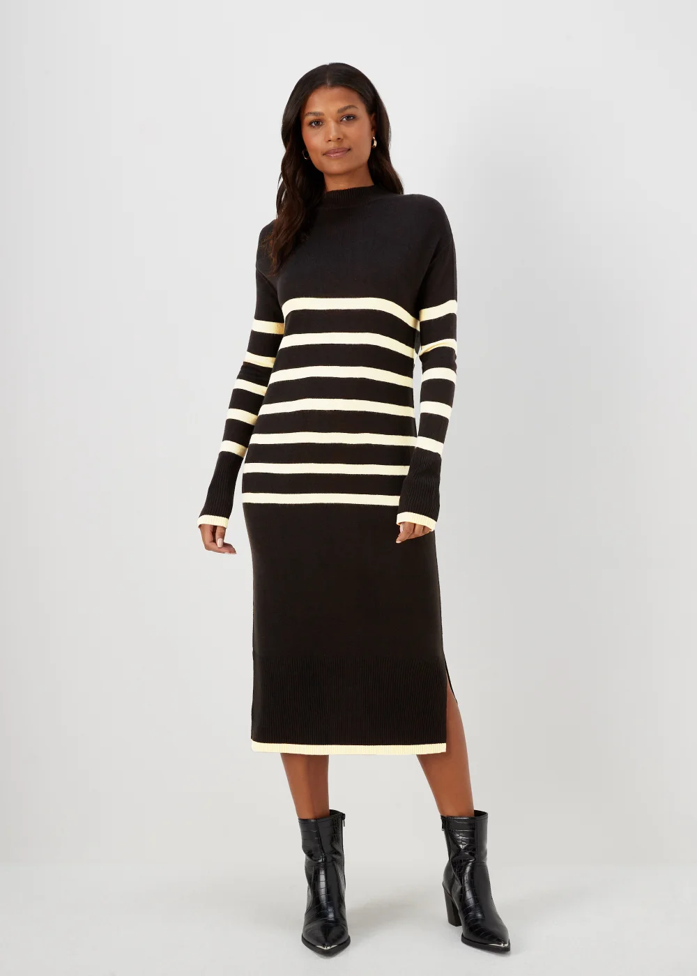 Black & Cream Stripe Super Soft Turtle Neck Dress - Size 8 Image 1
