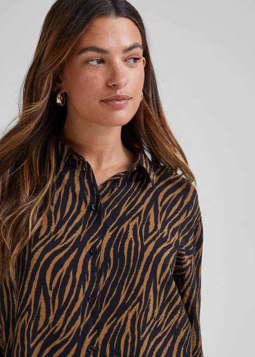 JDY Barbara Brown Zebra Print Shirt - Size 8 Image 3