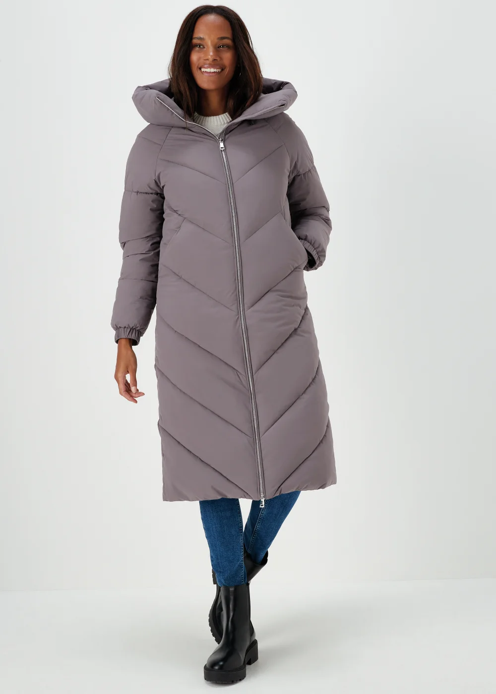 Grey Longline Chevron Padded Shower-Resistant Coat - 8 Image 1
