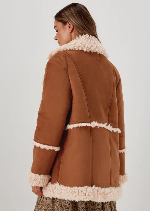 Brown Shearling Coat - 8 Image 2