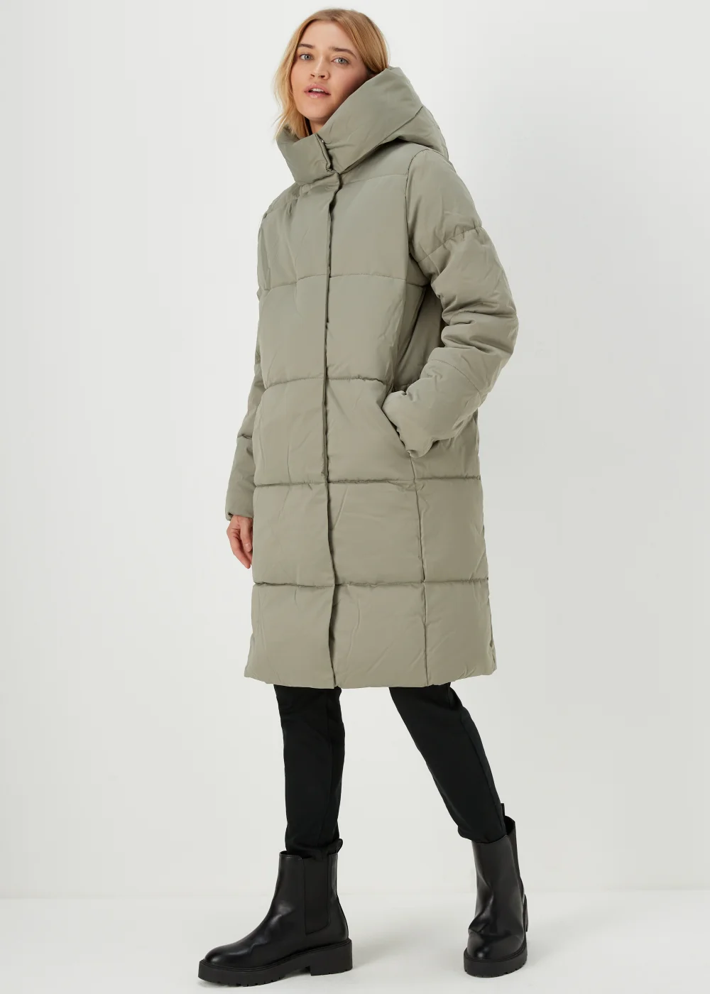 JDY Mustang Olive Padded Jacket - 8 Image 1