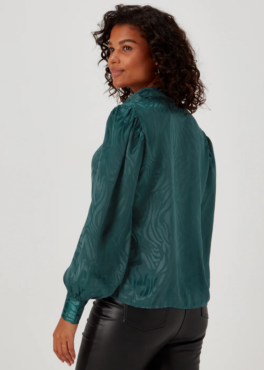JDY Diffi Green Long Sleeve Shirt - 8 Image 2