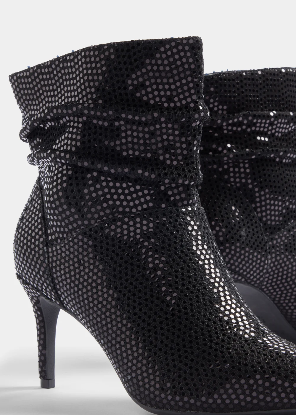 Black Sequin Point Heels - Size 3 Image 2