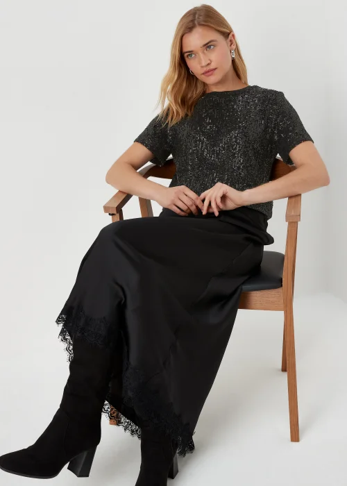 Black Sequin T-Shirt - 8 Image 4