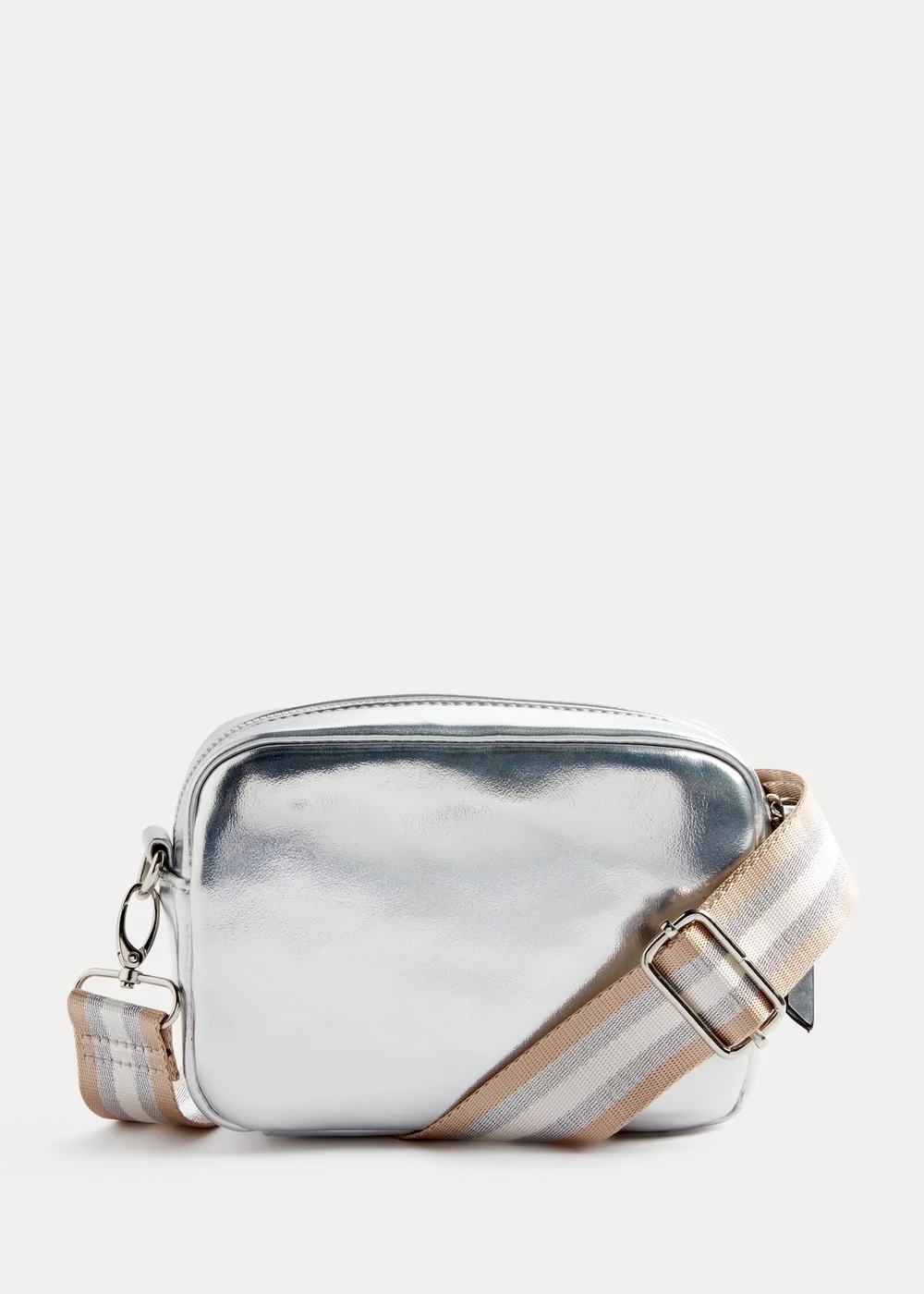 Girls Silver Metallic Camera Bag - One Size Image 3