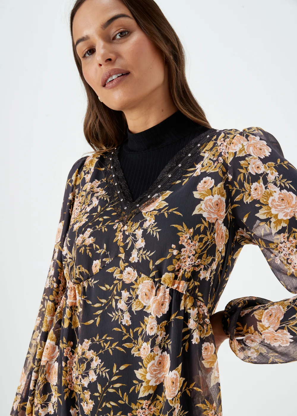 Black Floral Lace Trim Mini Dress - 8 Image 3