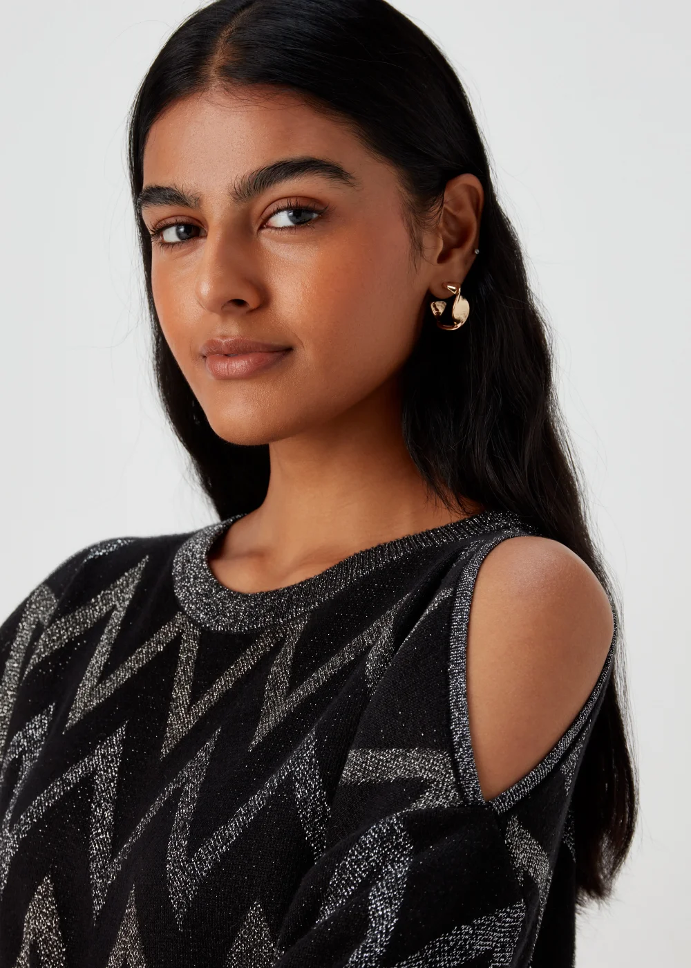 Et Vous Black Metallic Zigzag Cold Shoulder Knitted Mini Dress - 8 Image 3