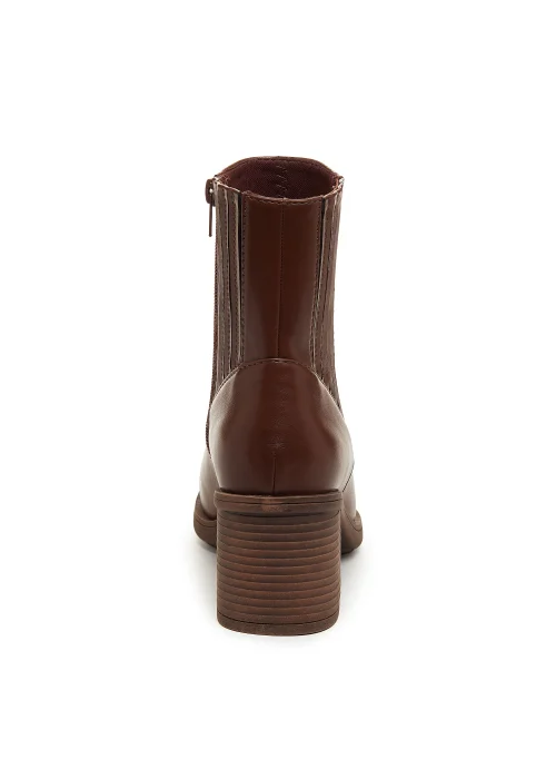 Rocket Dog Sonora Brown Boots - Size 4 Image 3