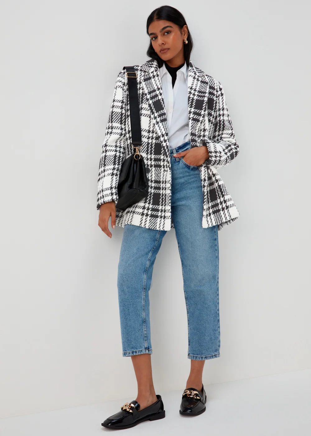 Black & White Check Blazer - 8 Image 4