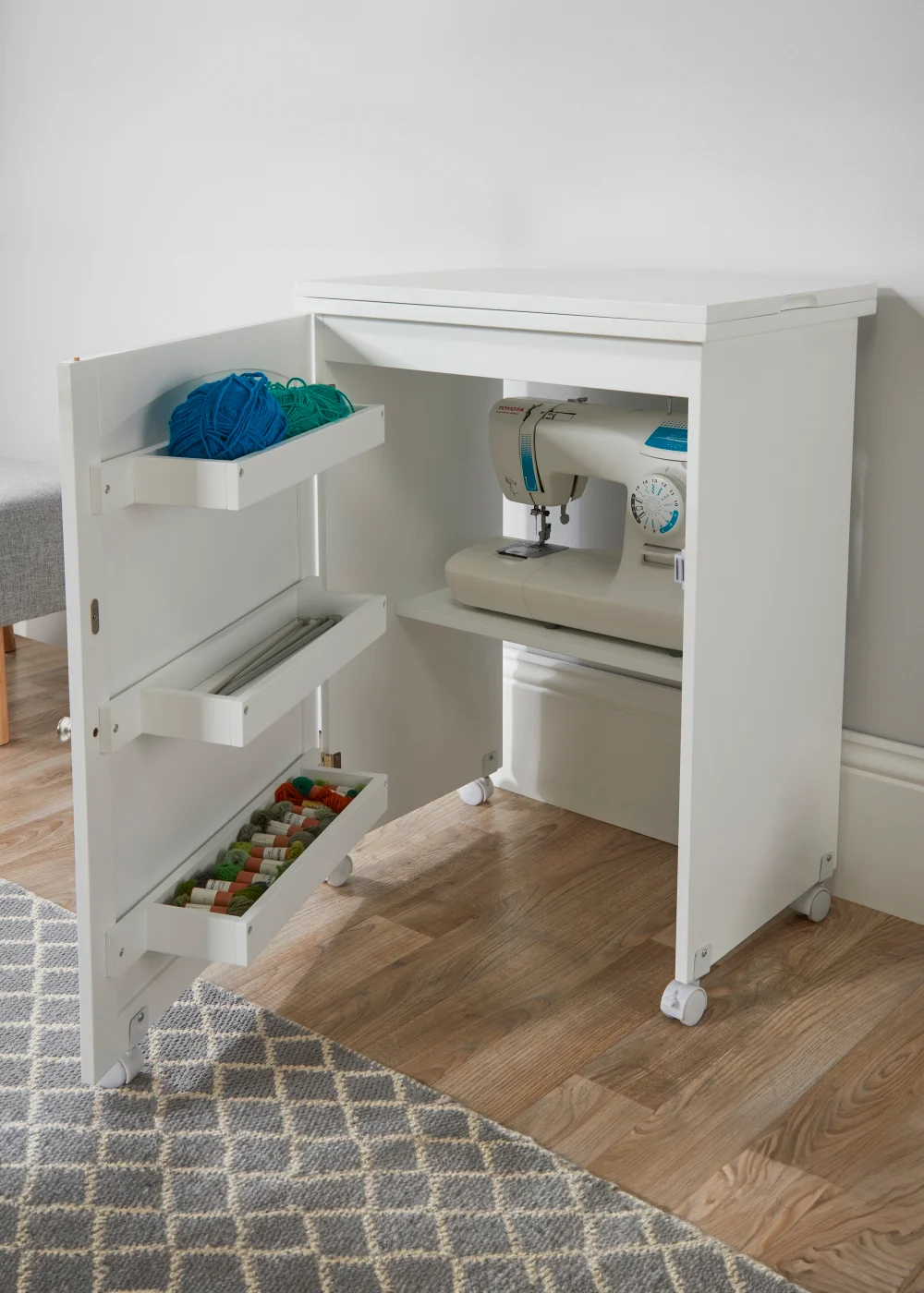 Lloyd Pascal Craft Desk (79cm x 58.5cm x 40cm) - One Size Image 3