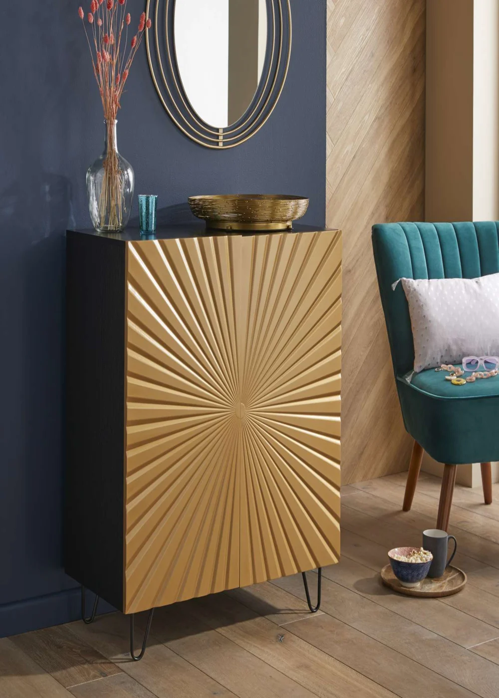 Lloyd Pascal Lustre Cabinet with 2 Doors - One Size Image 5