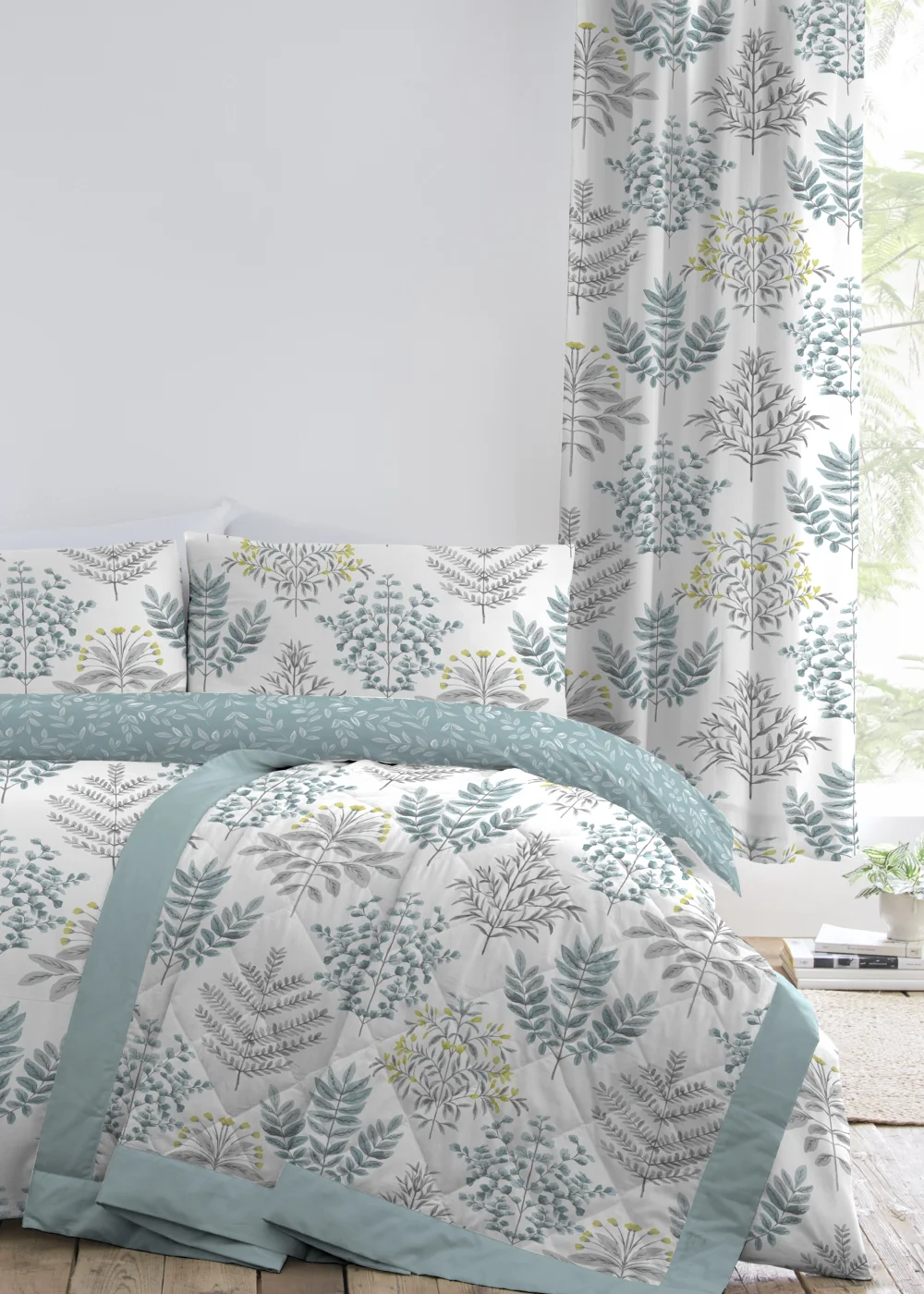 Dreams & Drapes Emily Duvet Set - Single Image 5