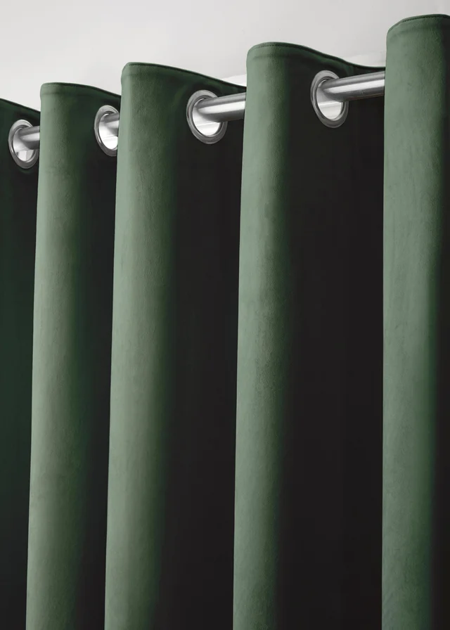 Laurence Llewelyn-Bowen Montrose Velvet Blackout Green Eyelet Curtains