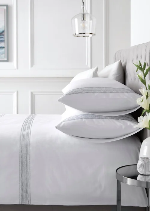 Appletree Boutique Embroidered Band White Duvet Cover Set - Double Image 1