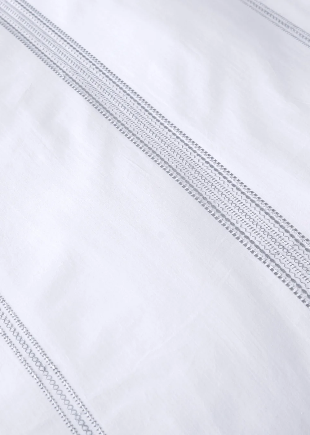 Appletree Boutique Embroidered Band White Duvet Cover Set - Double Image 4