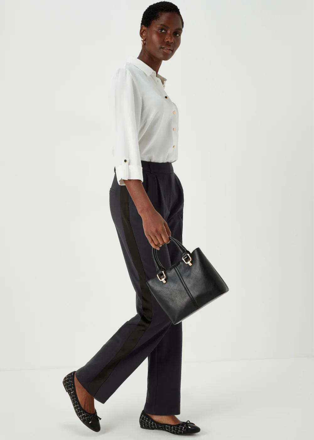 Et Vous Black Satin Side Stripe Trousers - Size 8 Image 4