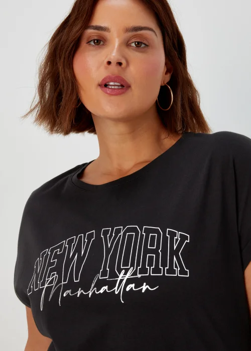 Papaya Curve Black New York Slogan T-Shirt - 18 Image 3