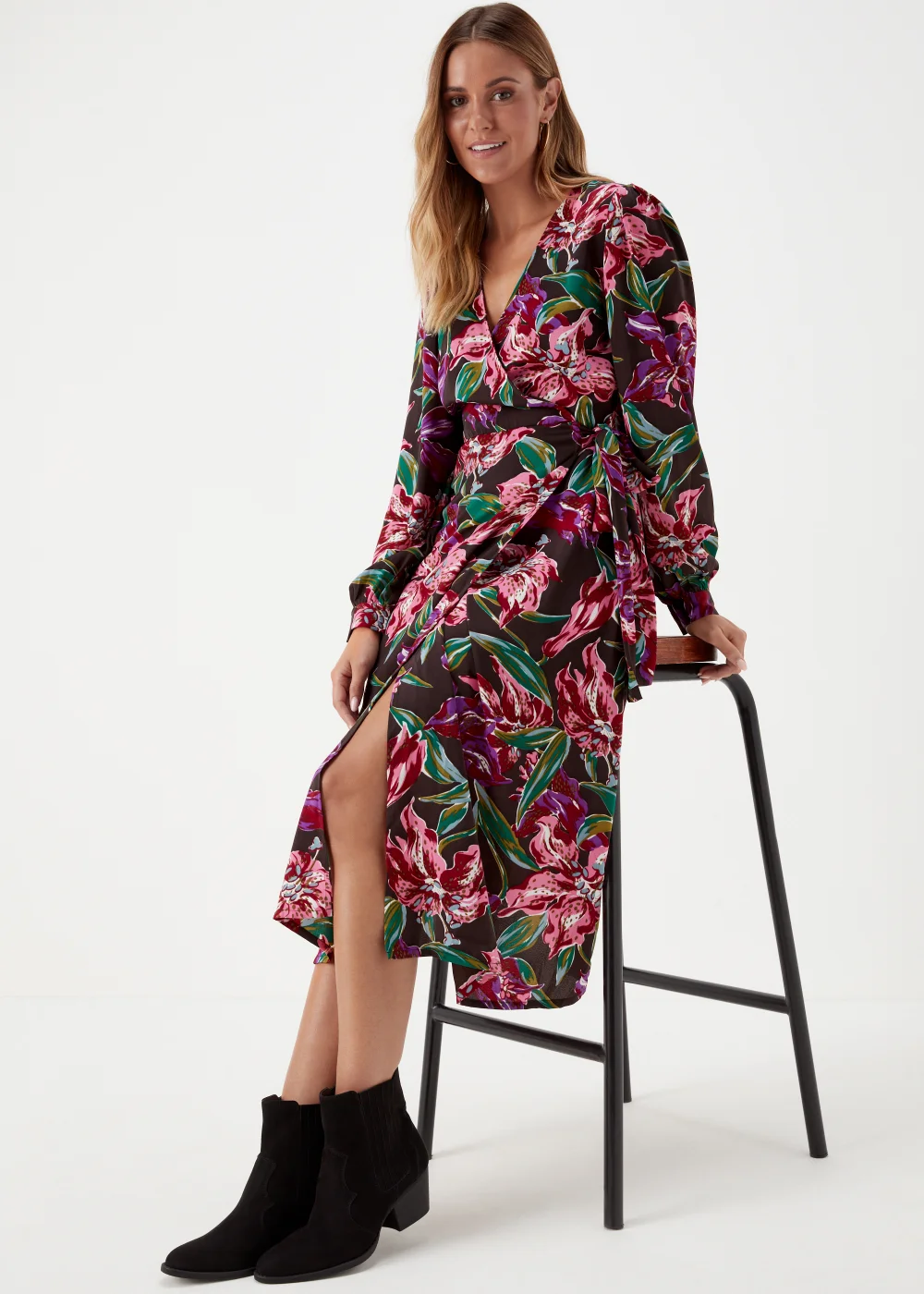 JDY Marina Khaki Wrap Long Sleeve Midi Dress - 10 Image 4