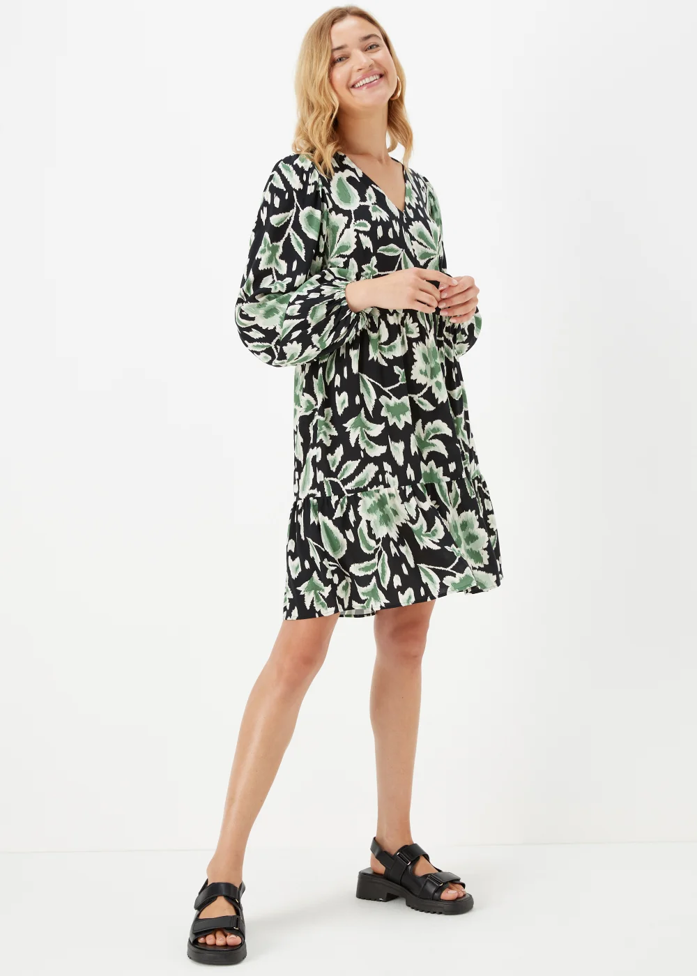 Papaya Petite Green Floral Mini Dress - 6 Image 1