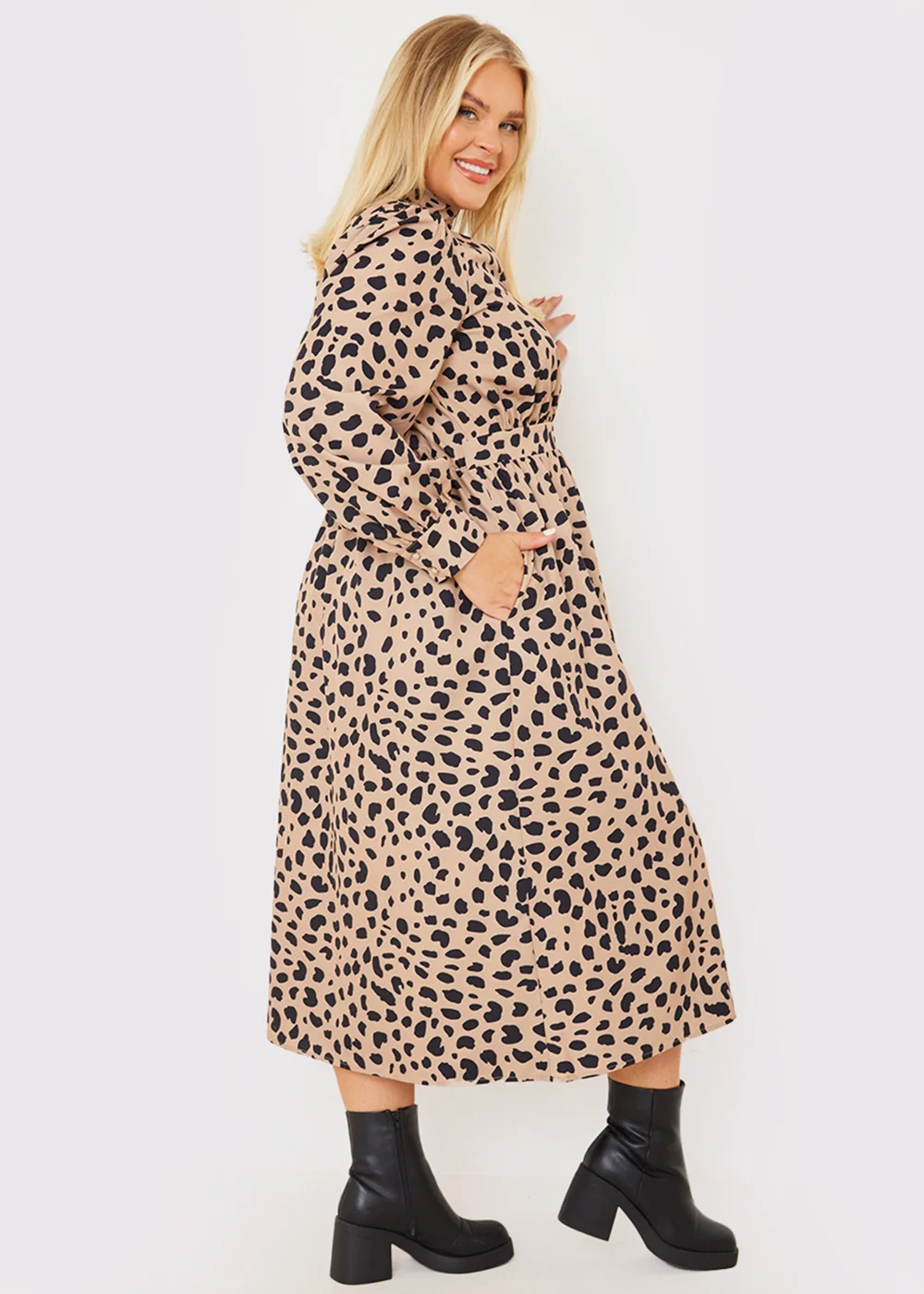 In the Style Jess Millichamp Curve Leopard Print High Neck Midaxi Dress - Size 14 Image 5