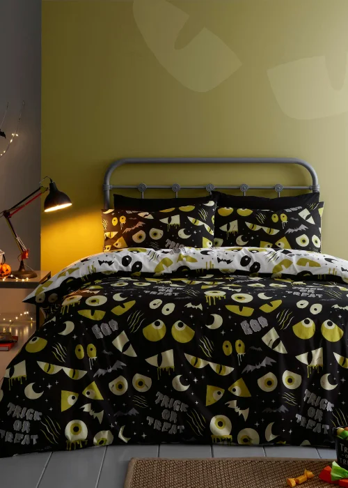 Bedlam Halloween Trick or Treat Duvet Cover Set - Single Image 1