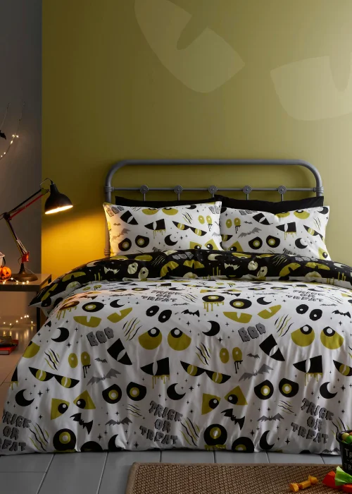 Bedlam Halloween Trick or Treat Duvet Cover Set - Single Image 2