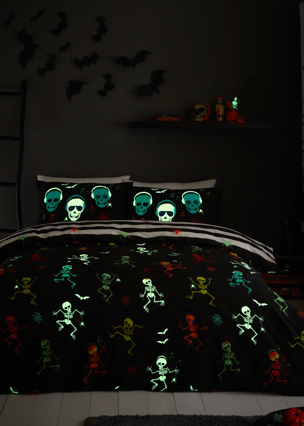 Bedlam Halloween Dancing Skeletons Duvet Cover Set - Single Image 3