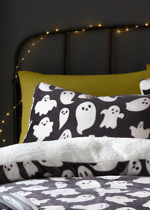 Bedlam Halloween Spooky Ghosts Duvet Cover Set - Single Image 3