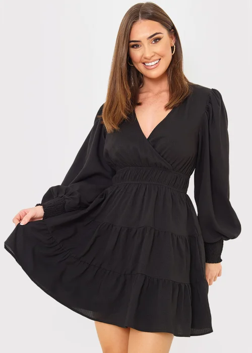 In the Style Danielle Black Crinkle Plunge Mini Dress - 8 Image 2