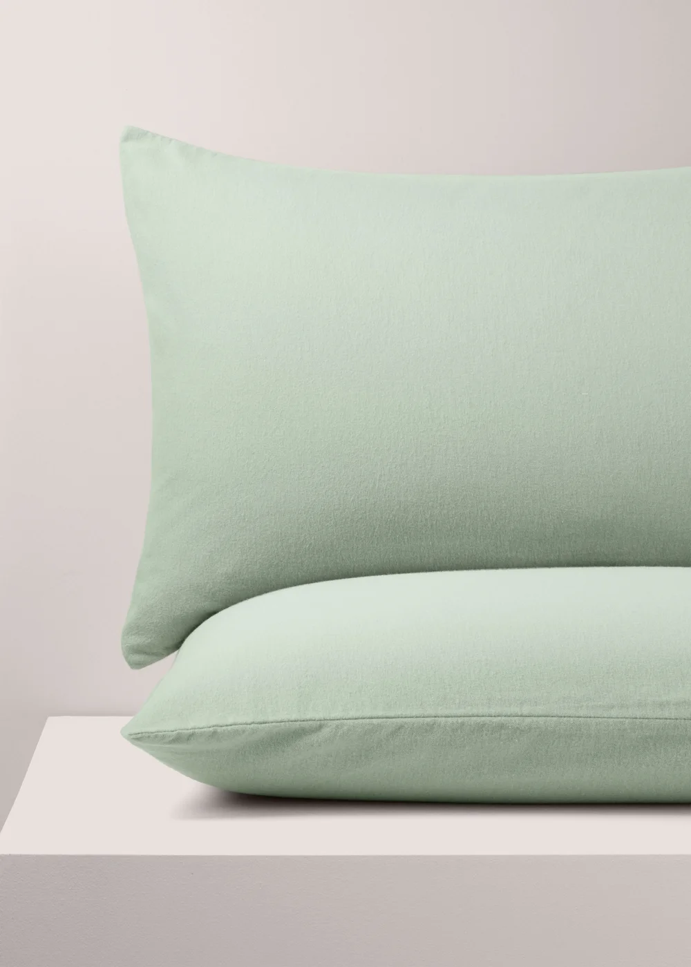 2 Pack Green Housewife Pillowcases Image 2
