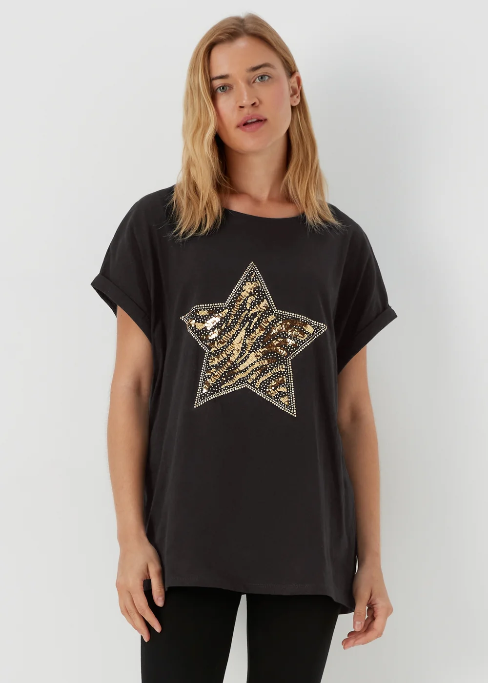 Papaya Curve Black Star Print T-Shirt - 18 Image 1