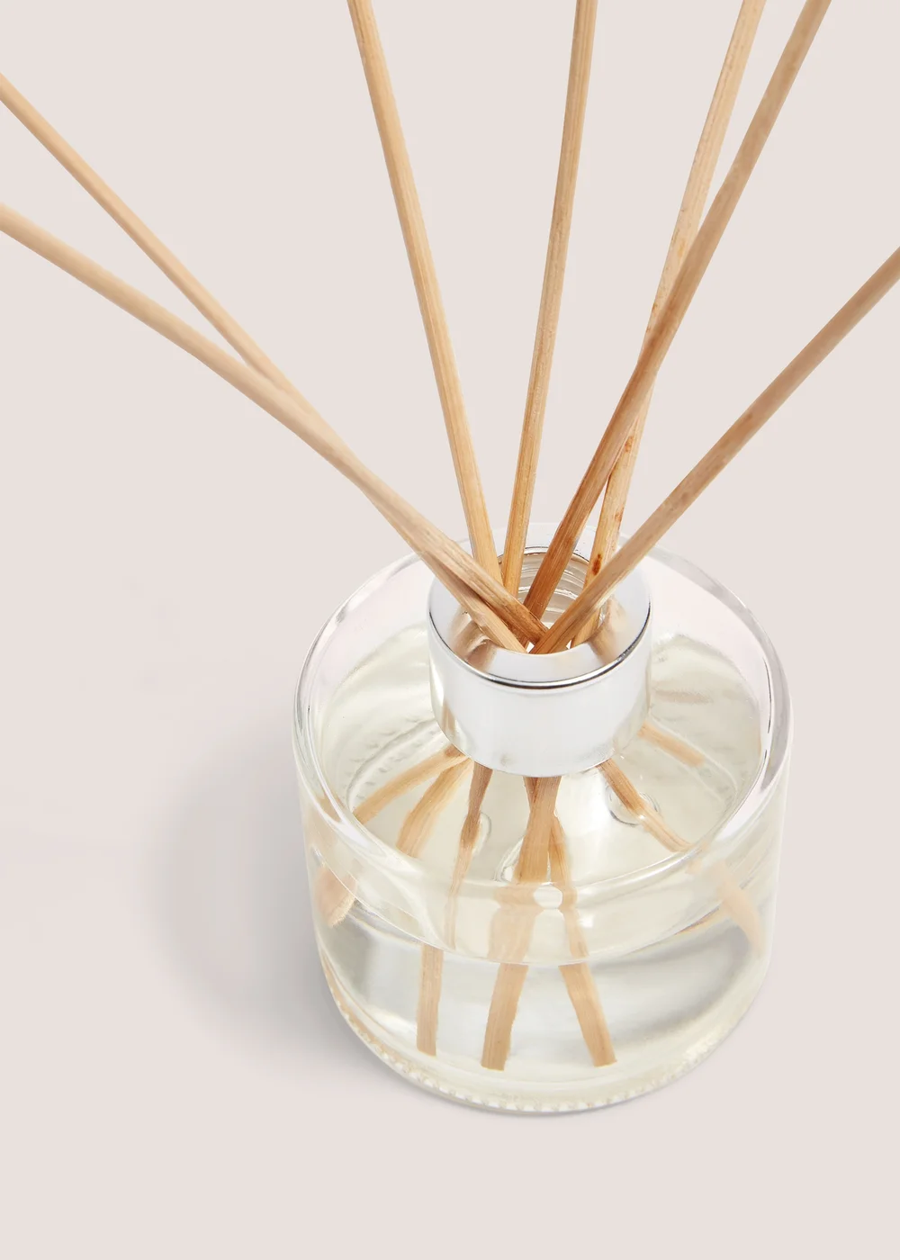 Jasmine Diffuser Image 2