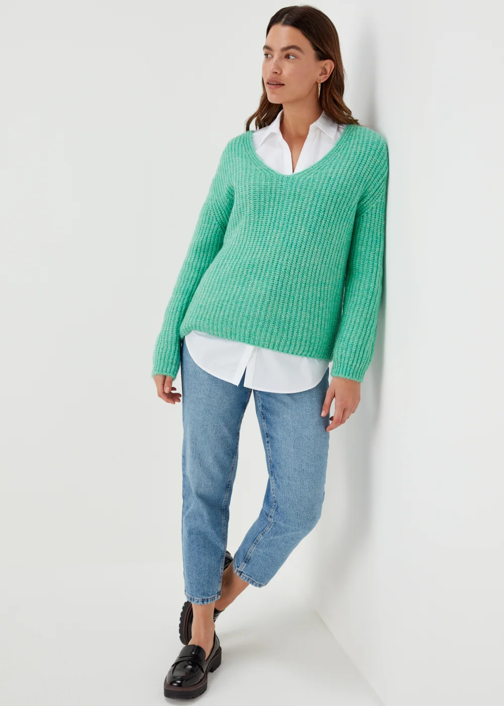Green V-Neck Jumper - XS Image 4