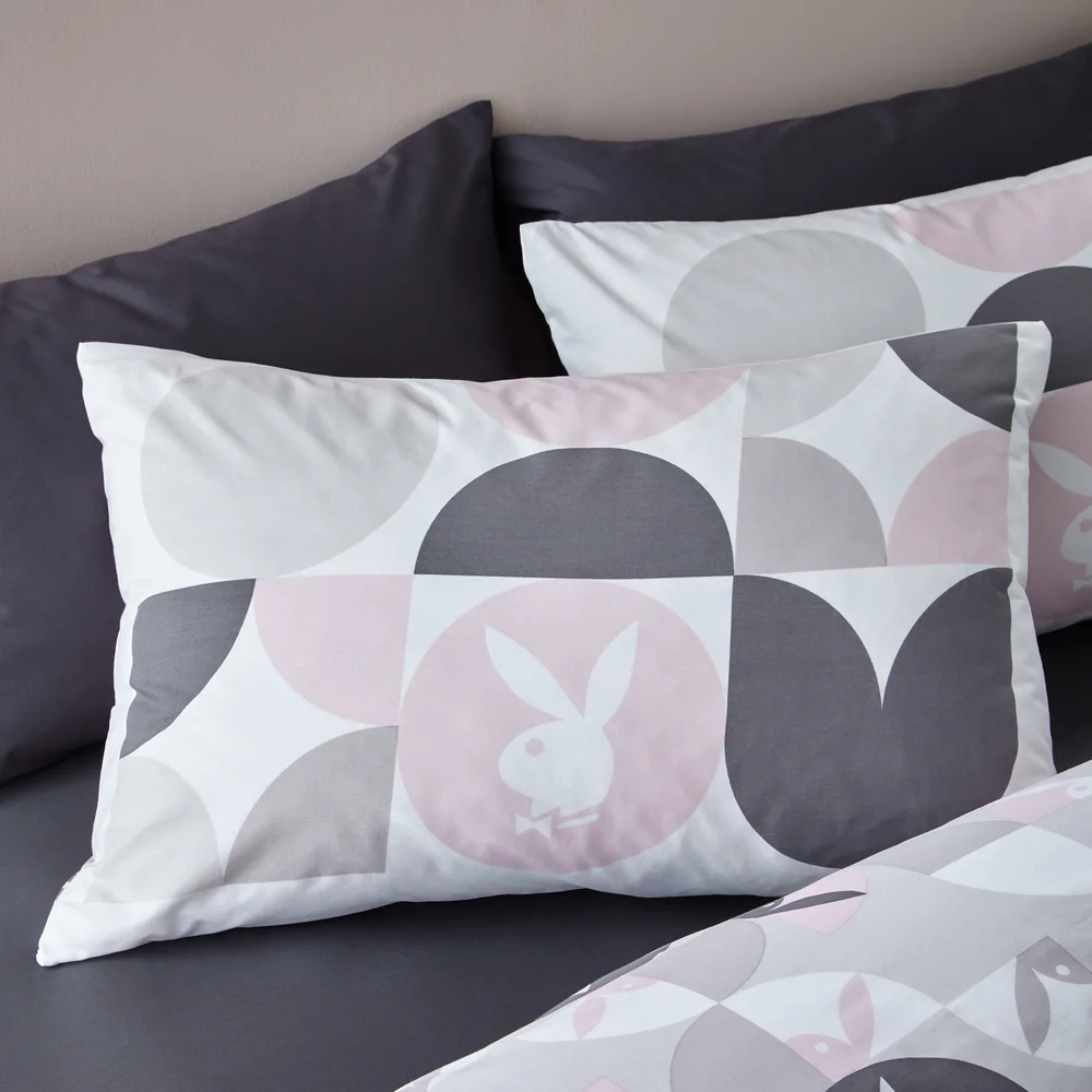 Playboy Retro Geo Reversible Bunny Duvet Cover Set - Single Image 3