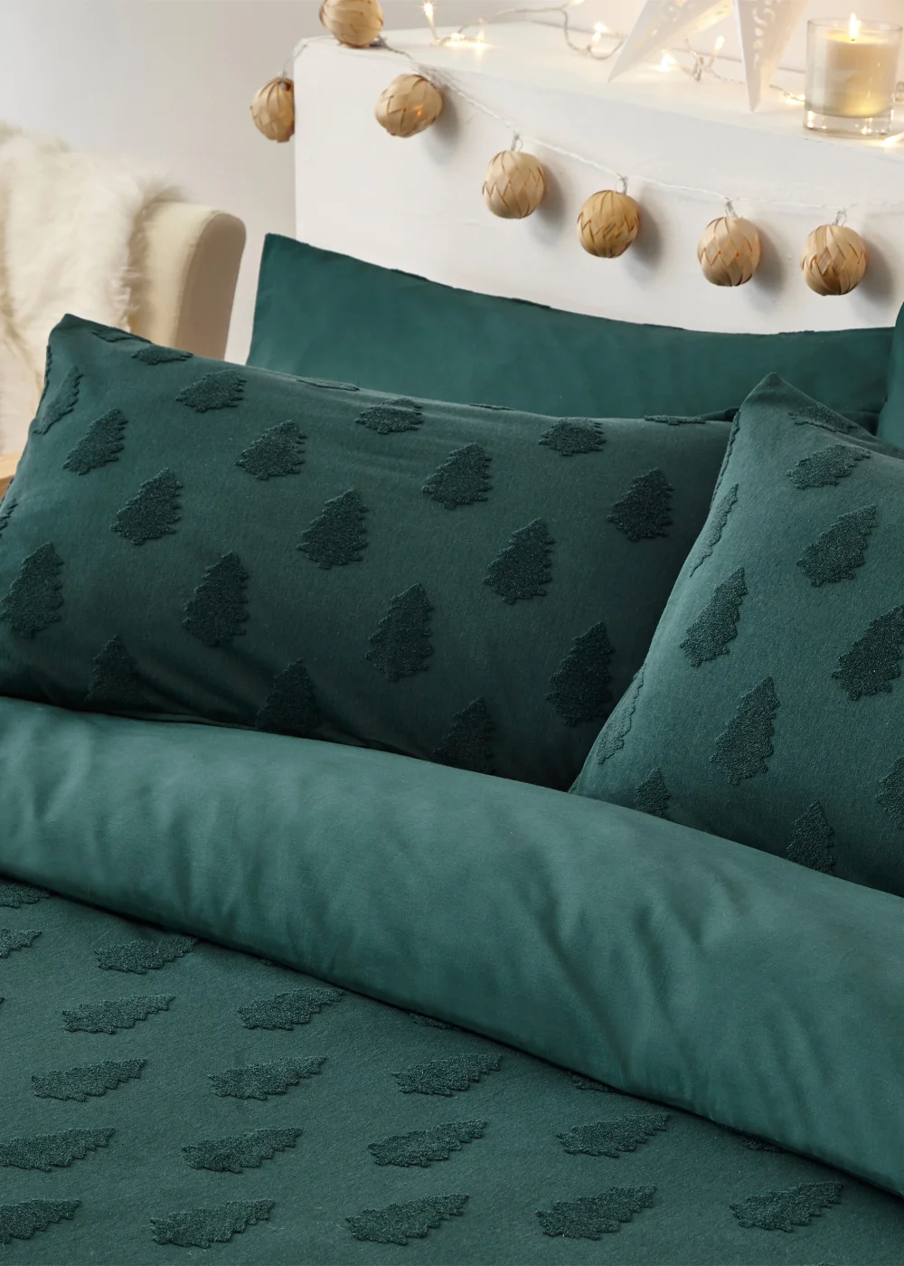furn. Tufted Tree 100% Cotton Duvet Cover Set Pine Green - Single Image 3
