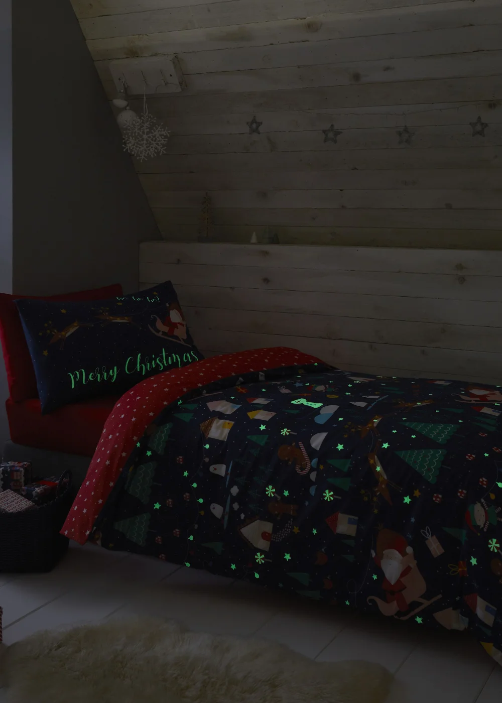 Catherine Lansfield Kids Bedding Santa's Christmas Wonderland Glow in the Dark Duvet Cover Set - Single Image 2