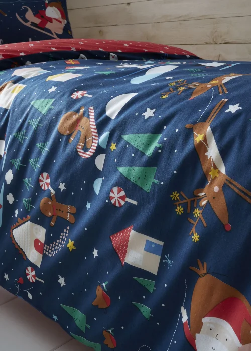 Catherine Lansfield Kids Bedding Santa's Christmas Wonderland Glow in the Dark Duvet Cover Set - Single Image 4