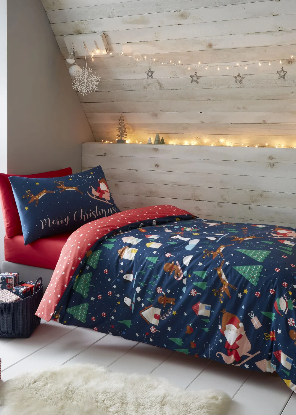 Catherine Lansfield Kids Bedding Santa's Christmas Wonderland Glow in the Dark Duvet Cover Set - Single Image 1