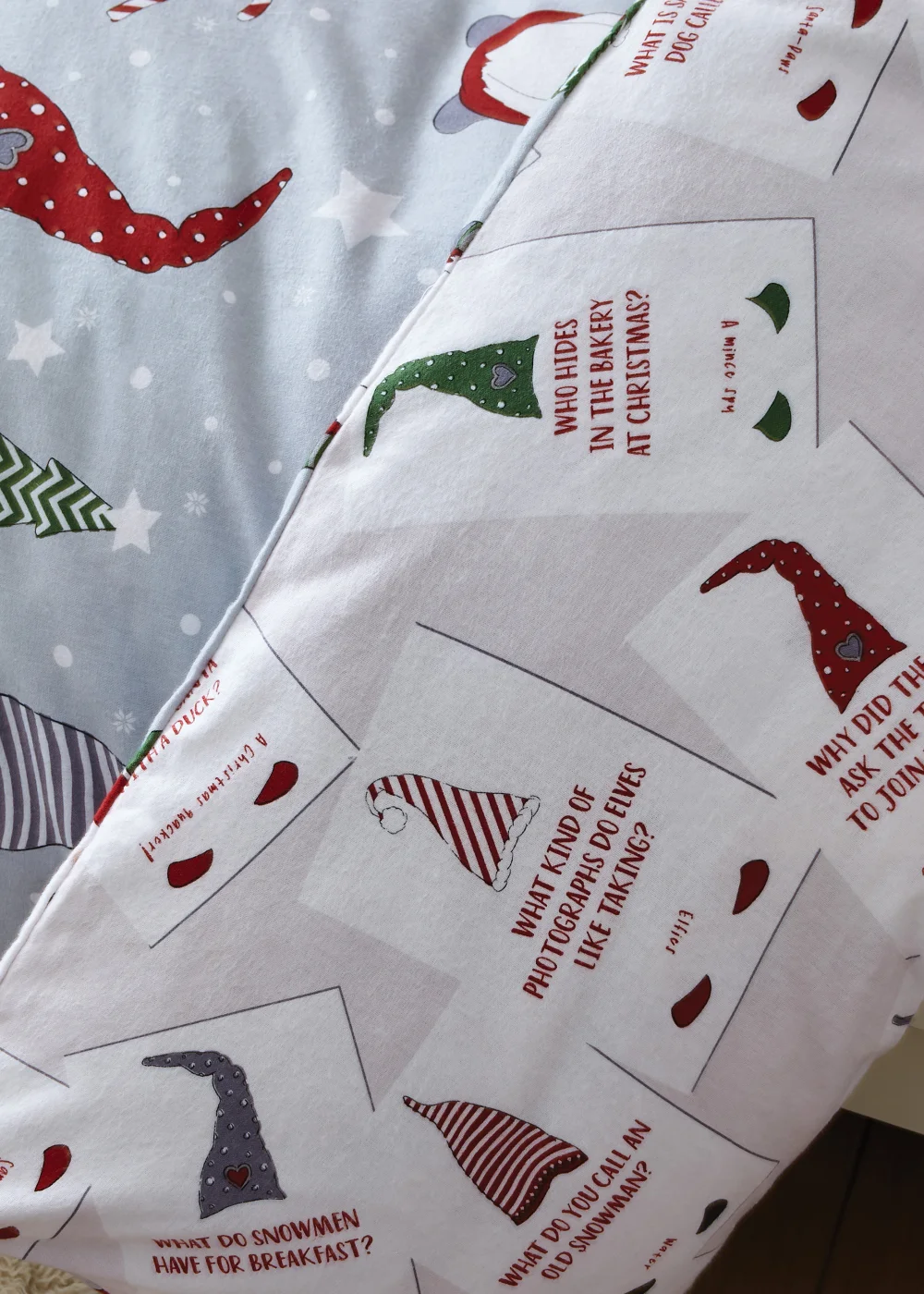 Catherine Lansfield Kids Brushed Cotton Christmas Gonk Reversible Duvet Cover Set - Single Image 4