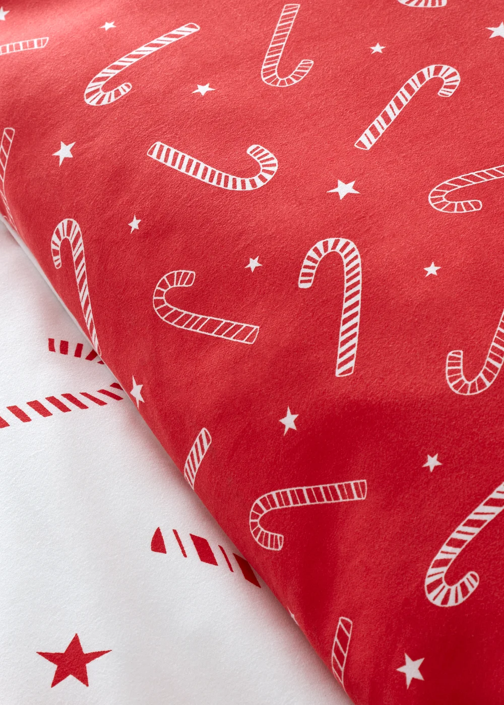 Catherine Lansfield Christmas Candy Cane Reversible Duvet Cover Set - Single Image 4