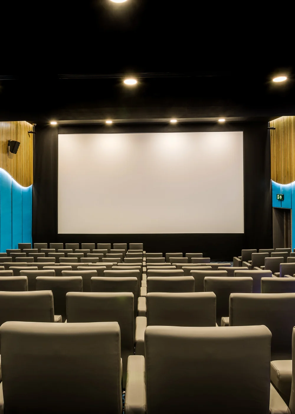 Virgin Experience Days Cocktail Cinema Evening for Two at the 5* Courthouse Hotel, Shoreditch - No Size Image 2